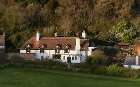 Lulworth Lodge